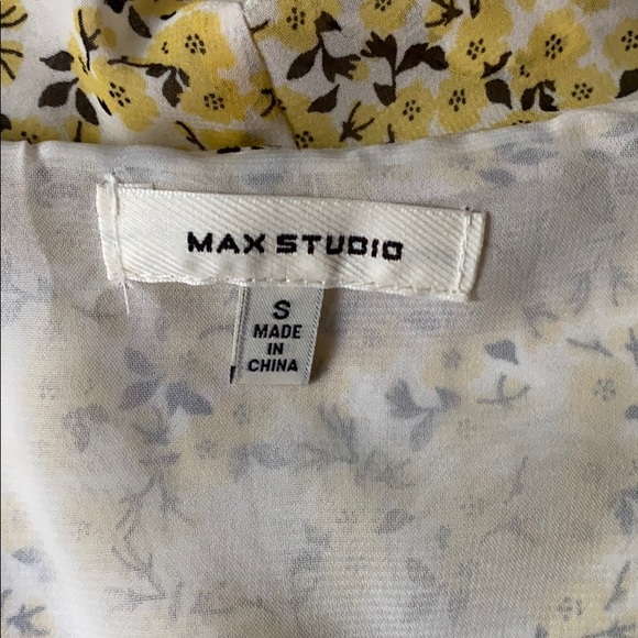 Max Studio Summer Blouse - Picture 3 of 4